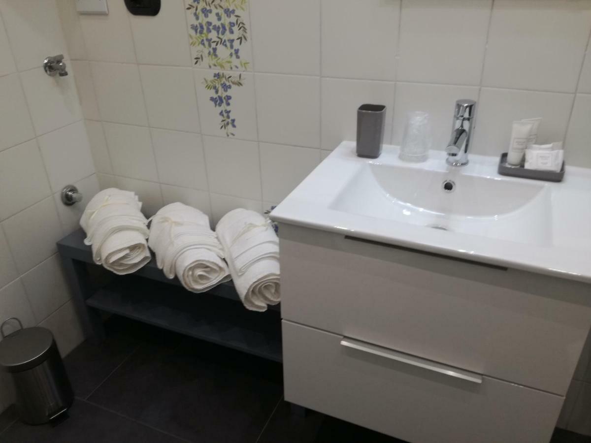 Le Ammiraglie Apartment Савона Екстериор снимка
